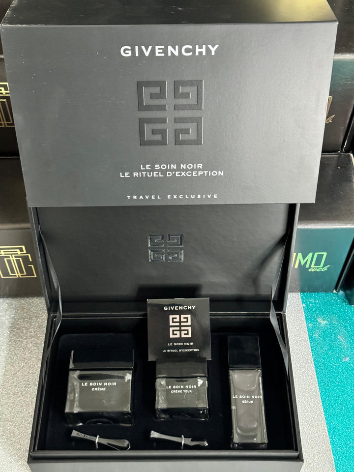 Cofanetto Givenchy Le Soin Noir Le Rituel D Exception 3 Pz